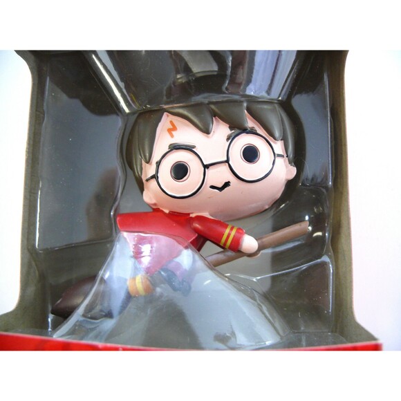 NEW Hallmark Harry Potter flying on broom Christmas Ornament Quidditch - Picture 4 of 4